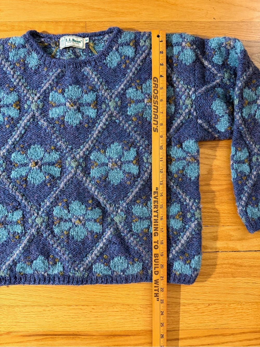 L.L. Bean Wool Vintage Blue Floral Diamond-Pattern Crewneck Sweater - Picture 5 of 5
